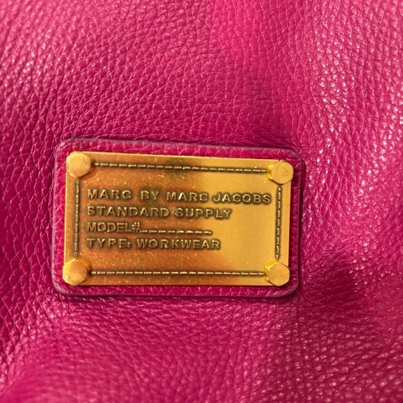 MARC by Marc Jacobs Classic Q Fran Satchel Plum/Purple Leather - Picture 4 of 16